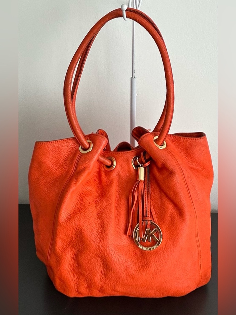 Michael Kors Orange Pebbled Leather Drawstring Tote Bag Shoulder Bag - Picture 3 of 11